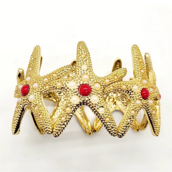 LILLY PULITZER Gold Starfish Bracelet - Picture 2 of 4